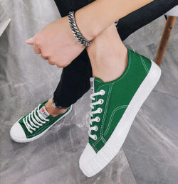 Vintage Men Shoes Kanye Fashion Sneakers green